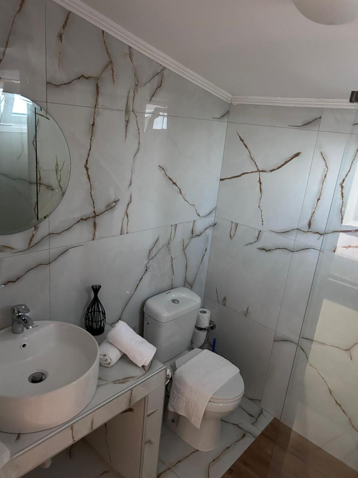 Amaya Pine Rooms Κεραμωτή Εξωτερικό φωτογραφία