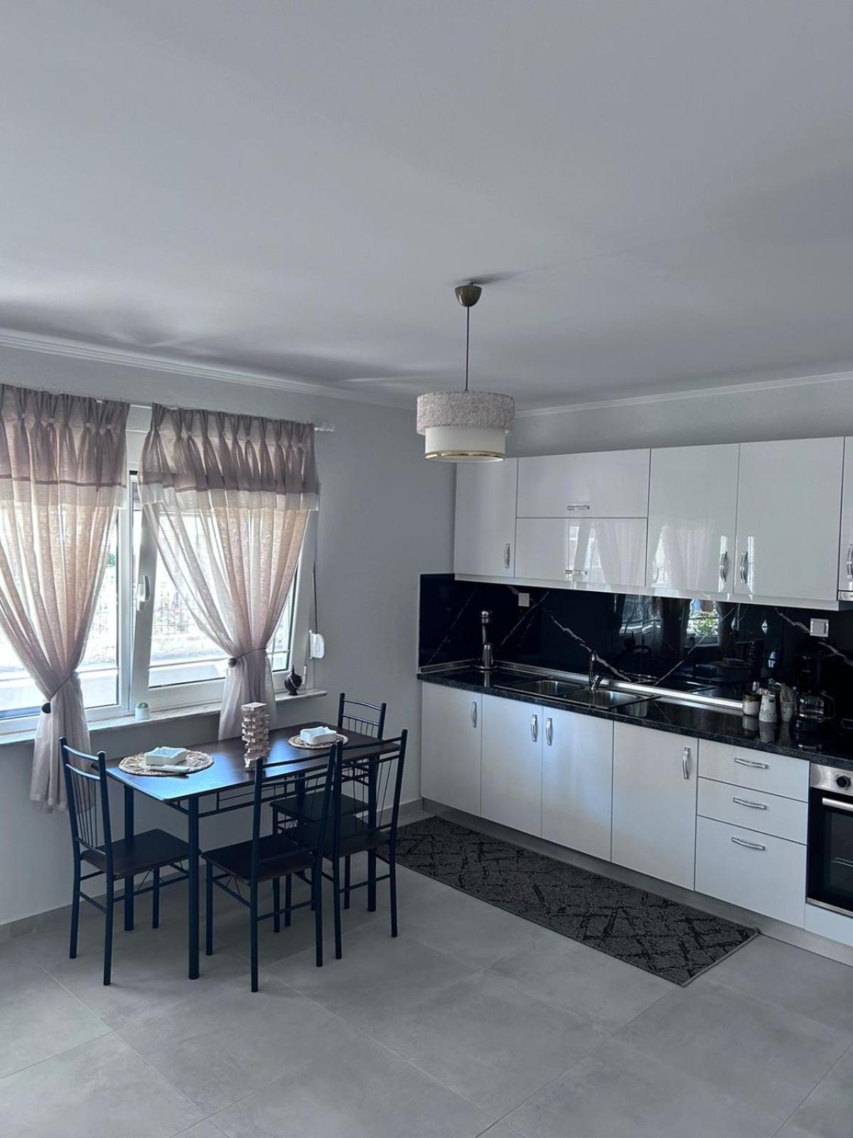 Amaya Pine Rooms Κεραμωτή Εξωτερικό φωτογραφία
